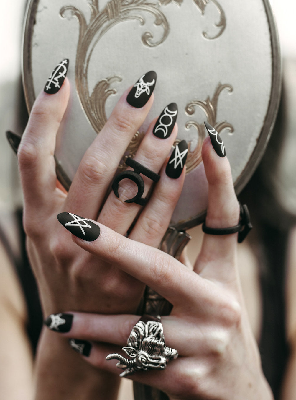 Bad Witch Nailz. Matte black stiletto satanic press on nails